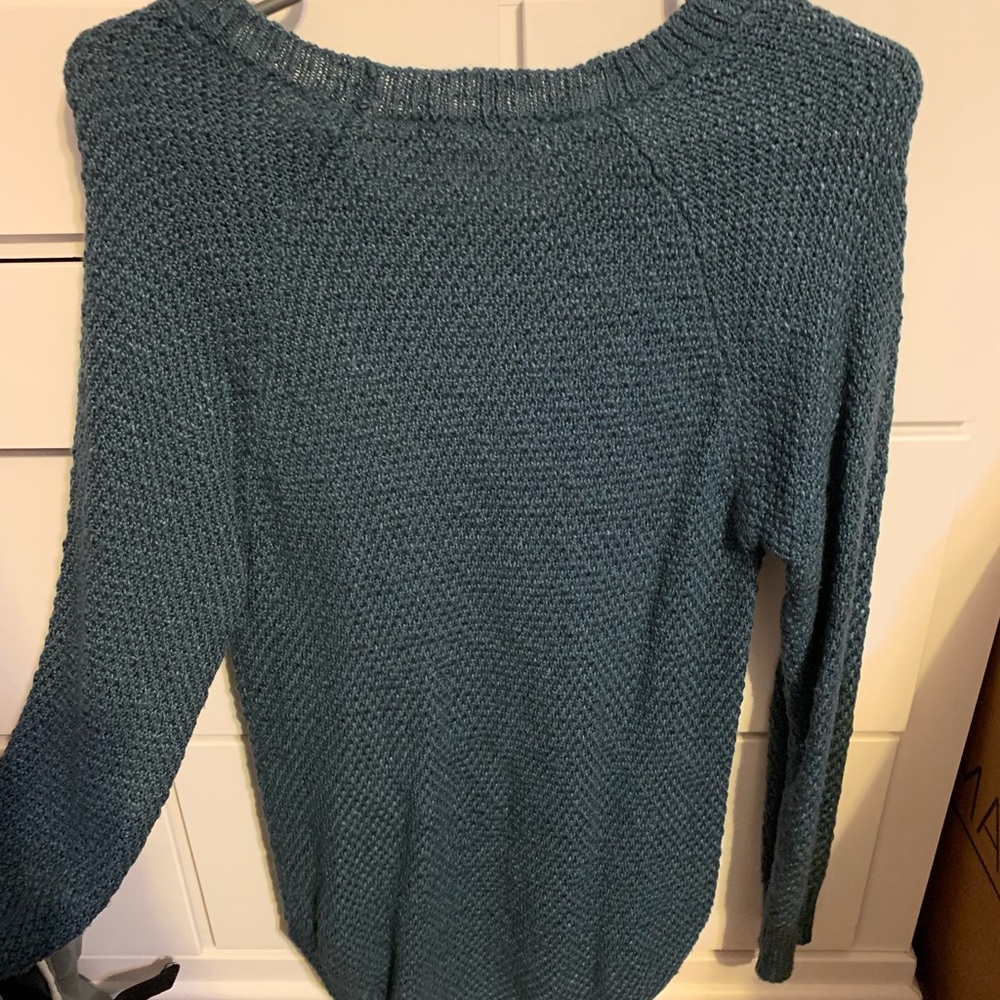 Sweater - Picture 2 of 4